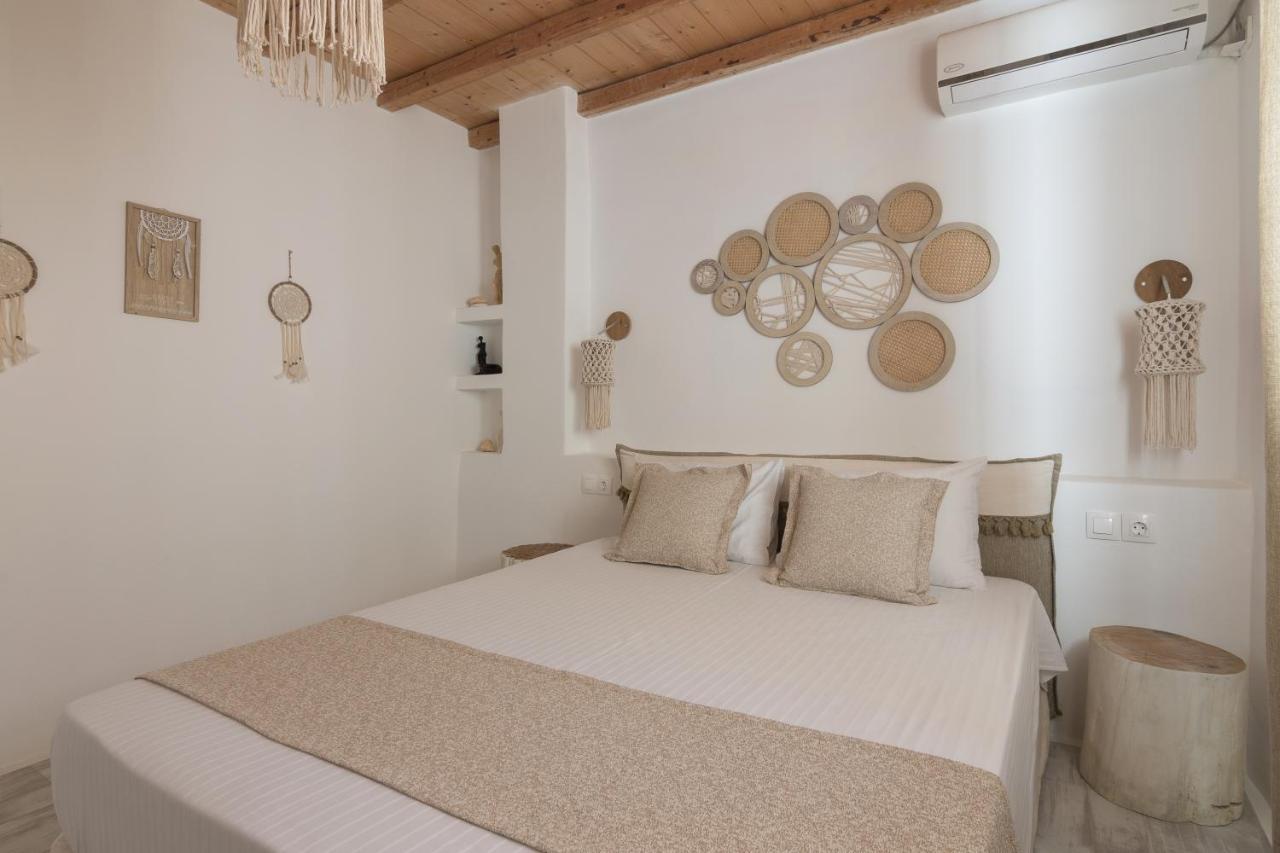 Summer Boutique With A Stunning Sea View And A Swimming Pool * Provatas