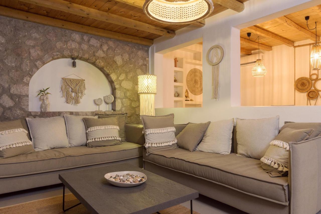 Summer Boutique With A Stunning Sea View And A Swimming Pool Villa Provatas